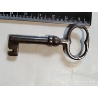 Cтаринный ключ.XIX век. Длина 58 мм.