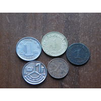 Пять  монеты с 1 рубля 41