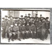 Фото группы военных. г. Павлодар. 1957 г. 8х12 см.