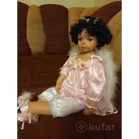 Коллекционная фарфоровая куколка