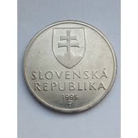 Словакия 5 крон 1995 г.(1)