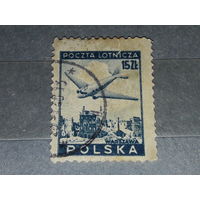 Польша 1946 Стандарт. Авиапочта. Самолет над Варшавой.