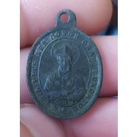 Медальон католический старинный