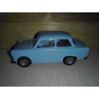 Винтаж.Trabant 601 der Trabi Mauerfall 1989 Vitesse.Португалия.1/43.