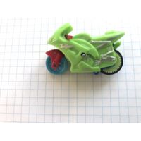 Мини игрушка ( kinder киндер) мотоцикл