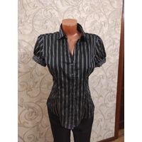 Блуза черная в полоску на 44-46 размер, Express Design studio, стрейч. Длина 61,5 см, ПОталии 43 см, ПОгруди 48 см.