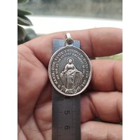 Медальон католический 800 проба копанный.Сохран немного чищен