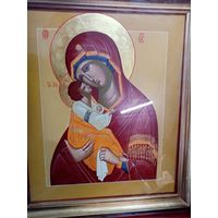Рукописная икона "Почаевская Богоматерь с младенцем Иисусом", с киотом 38х34см.  доска, яичная темпера, левкас, золочение.