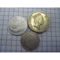 Три монеты/44 с рубля!