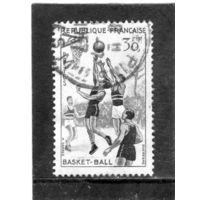 Франция. Mi:FR 1100. Баскетбол. Серия: Спорт .1956.