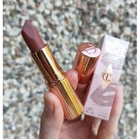 Помада Charlotte Tilbury The Super Nudes в оттенке Super Fabulous