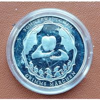 Серебро 0.625! Германия 10 евро, 2013 Сказки Гримм - Белоснежка