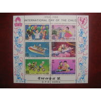 КНДР Северная Корея 1980 Блок листок международный день детей