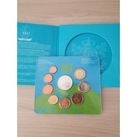Сан-Марино 2008 год. 1, 2, 5, 10, 20, 50 евроцентов, 1, 2 и 5 Евро. Официальный набор монет в буклете с серебром