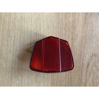 Катафот (светоотражатель) красный, новый, 70х60 мм
