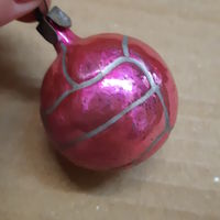 Игрушка ёлочная розовый Мяч, стекло. СССР