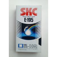 Видеокассета SKC с записью.