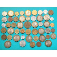 50 монет мира без повторов, среди них очень много юбилейки РФ. (5).