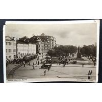 Москва. Покровские ворота. 1934 г. Подписана. Редкая. Тираж - 5 т.