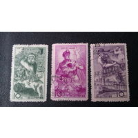 1966  Северная Корея три марки по 10 чон  КНДР