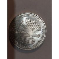 Монета 5 марок серебро 1977 год