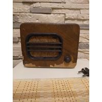 Старое ретро-радио.